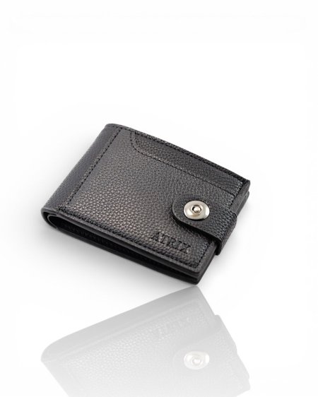 محافظ رجالية من الجلد الطبيعي